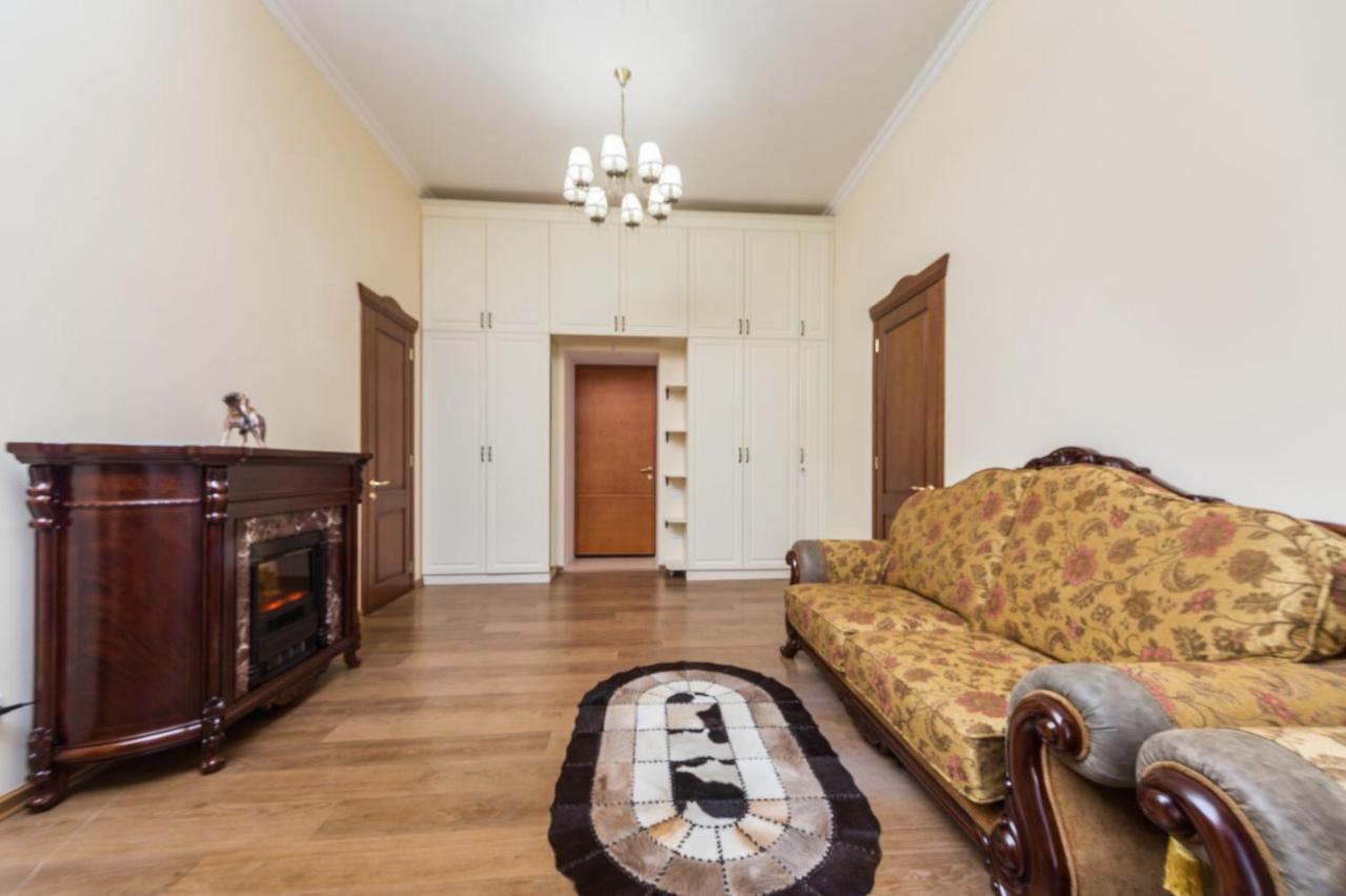 New Luxury Apartment Troitskay Odessa Exterior foto